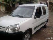 Peugeot Partner 1.9D occasion de 2005 à Rabat 160000km - Annonce n° 211258